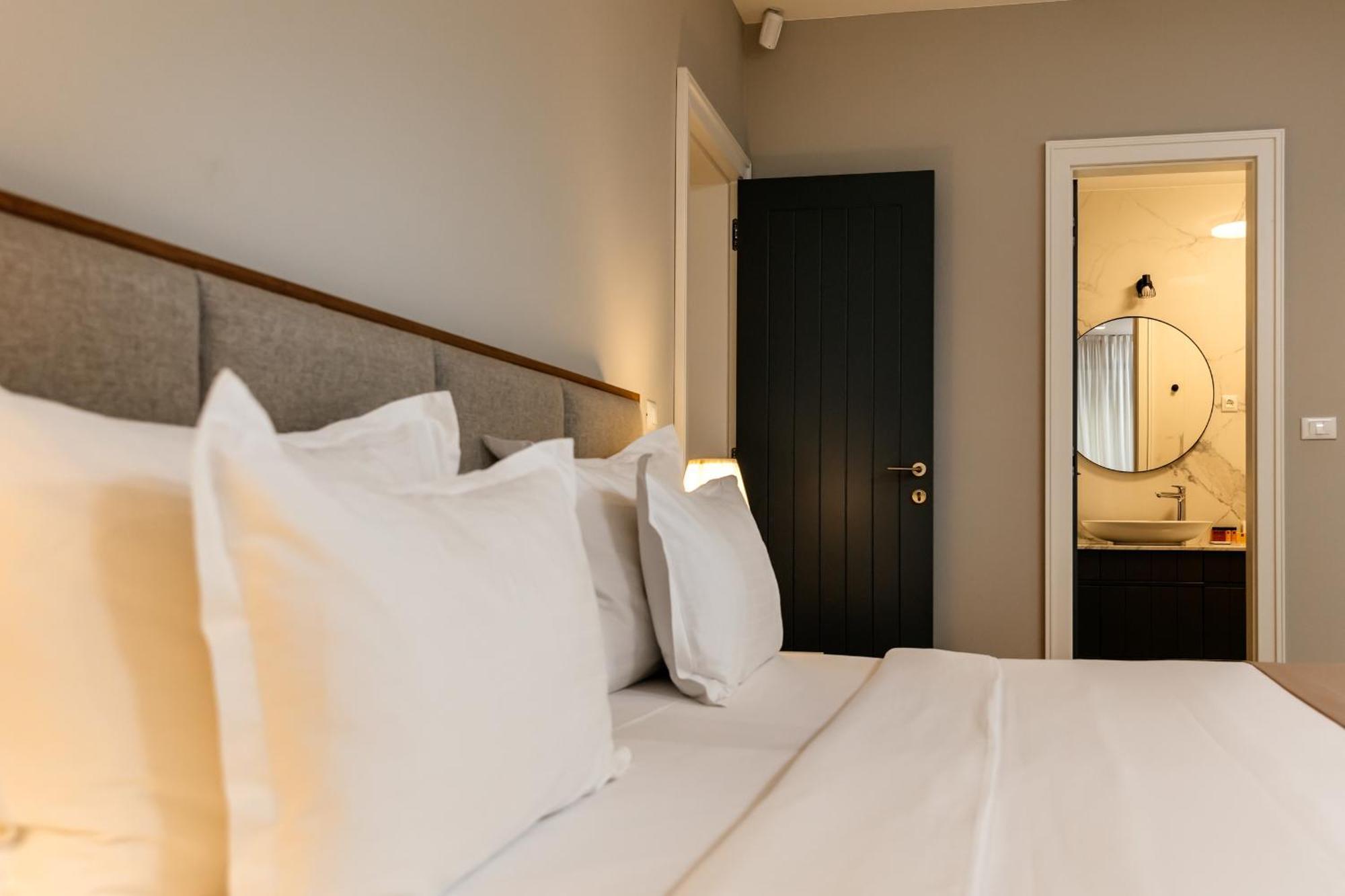 Armerun Heritage Hotel & Residences Шибеник Номер фото
