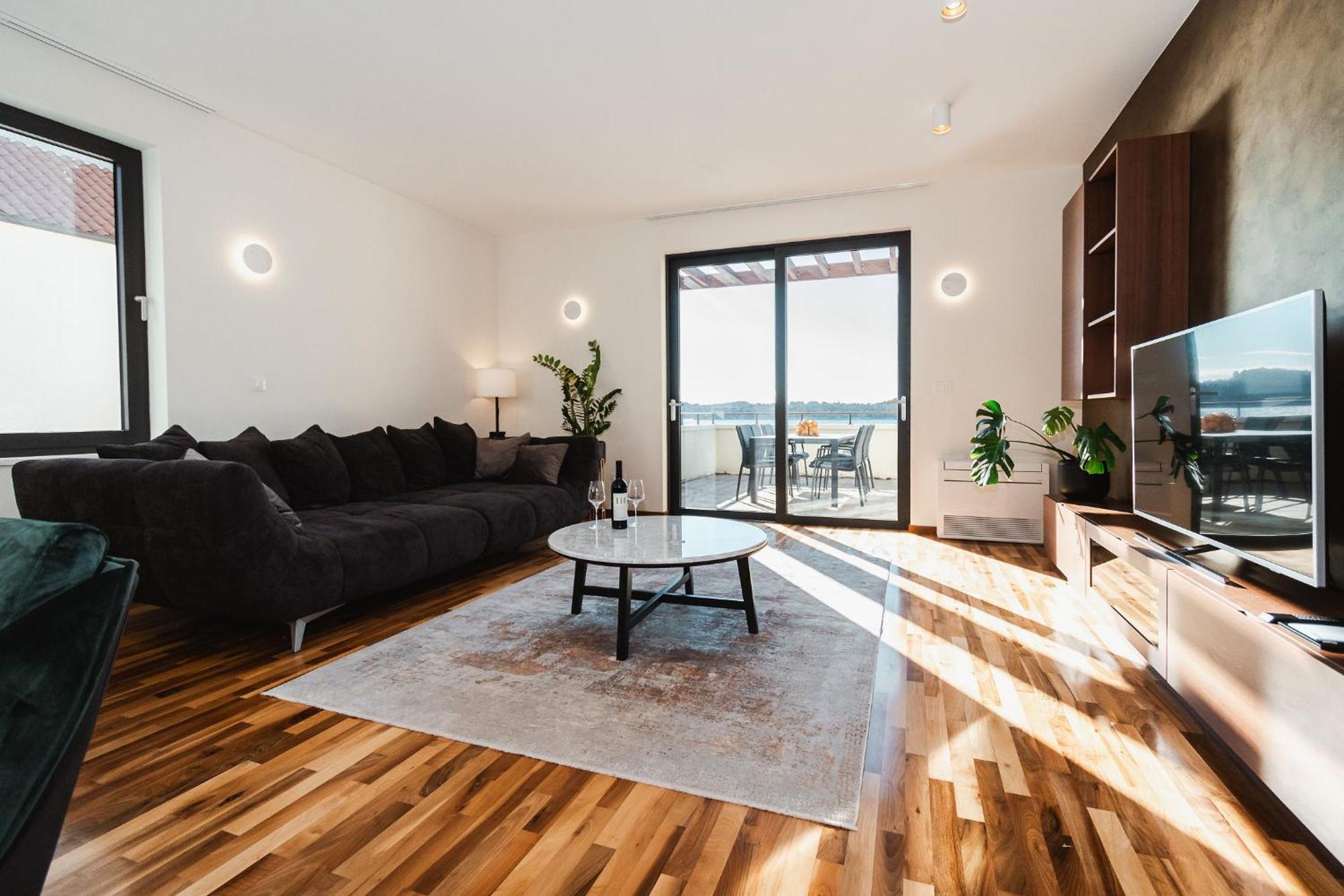 Armerun Heritage Hotel & Residences Шибеник Номер фото